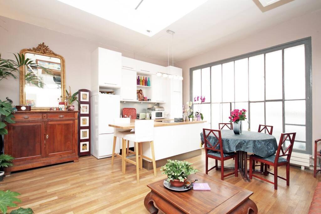 Exotic Loft In Montmartre + Terrace ! Appartamento Parigi