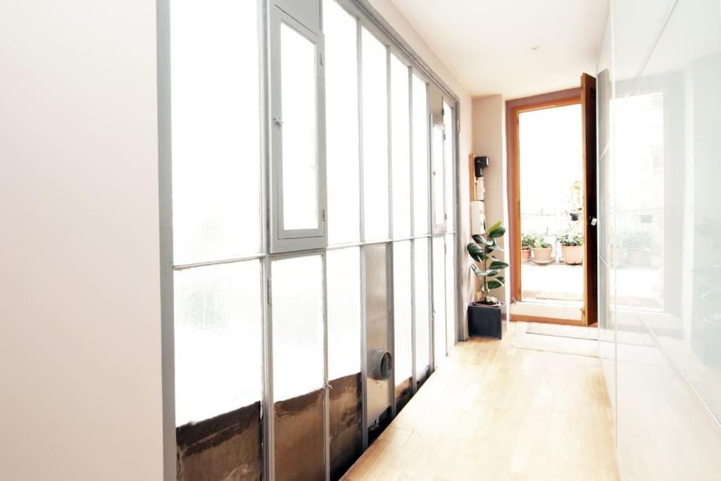 Appartamento Exotic Loft In Montmartre + Terrace !