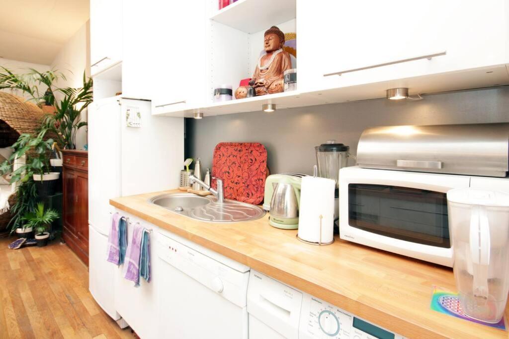 Exotic Loft In Montmartre + Terrace ! Parigi
